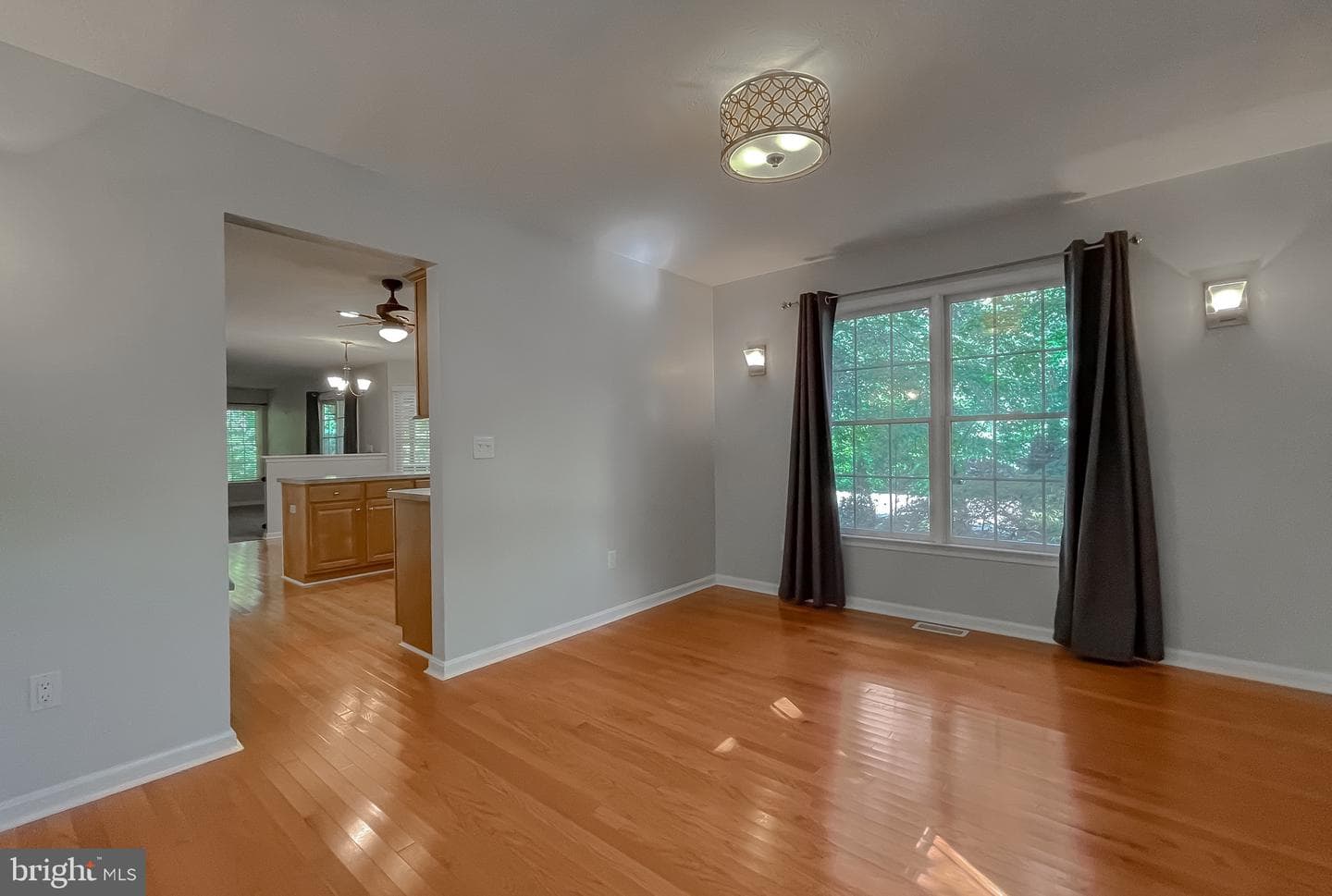 43915 Honeysuckle Way photo 10