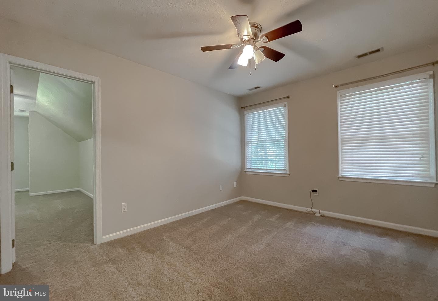 43915 Honeysuckle Way photo 31