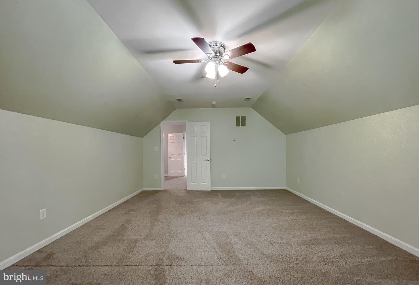 43915 Honeysuckle Way photo 37