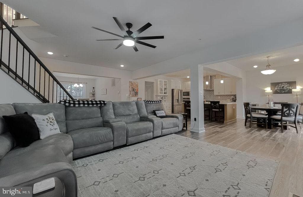 41536 Fairwood Court photo 20