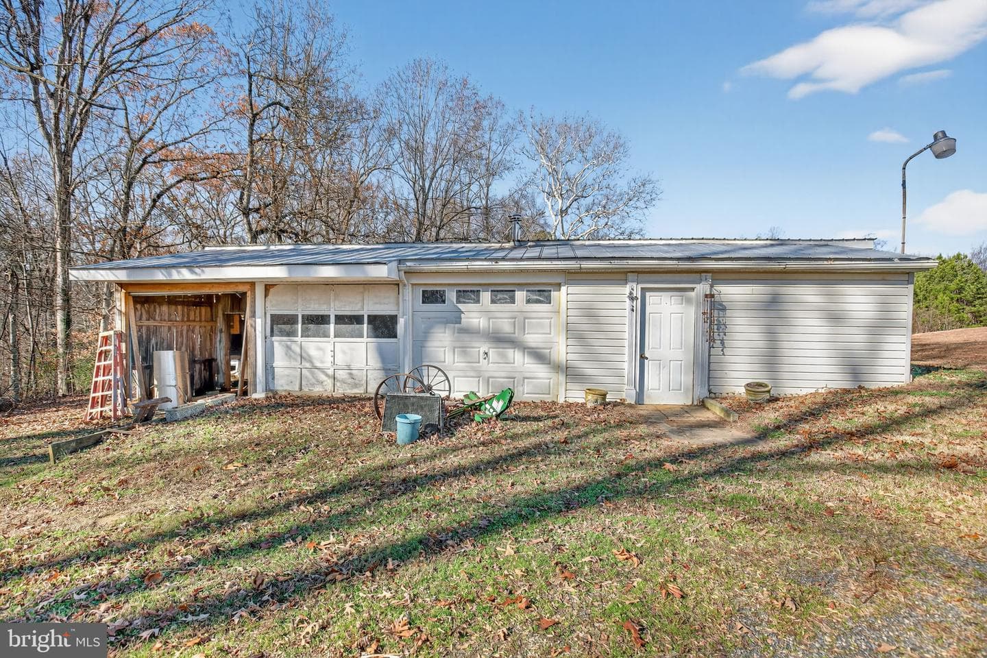 26669 Queentree Road photo 33