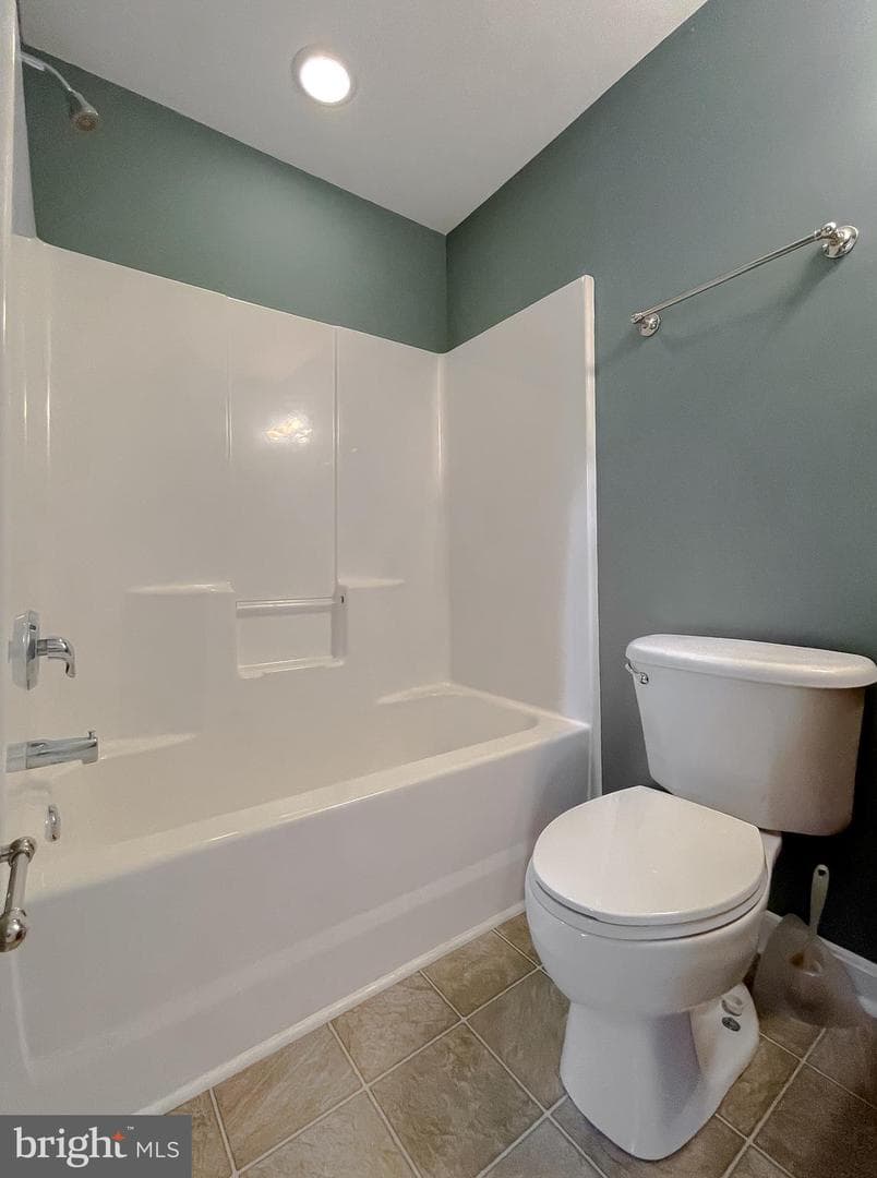 20804 Red Rose Court photo 32