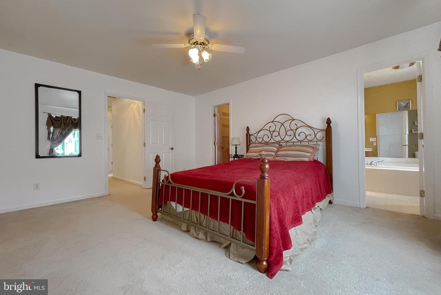 20804 Red Rose Court photo 8