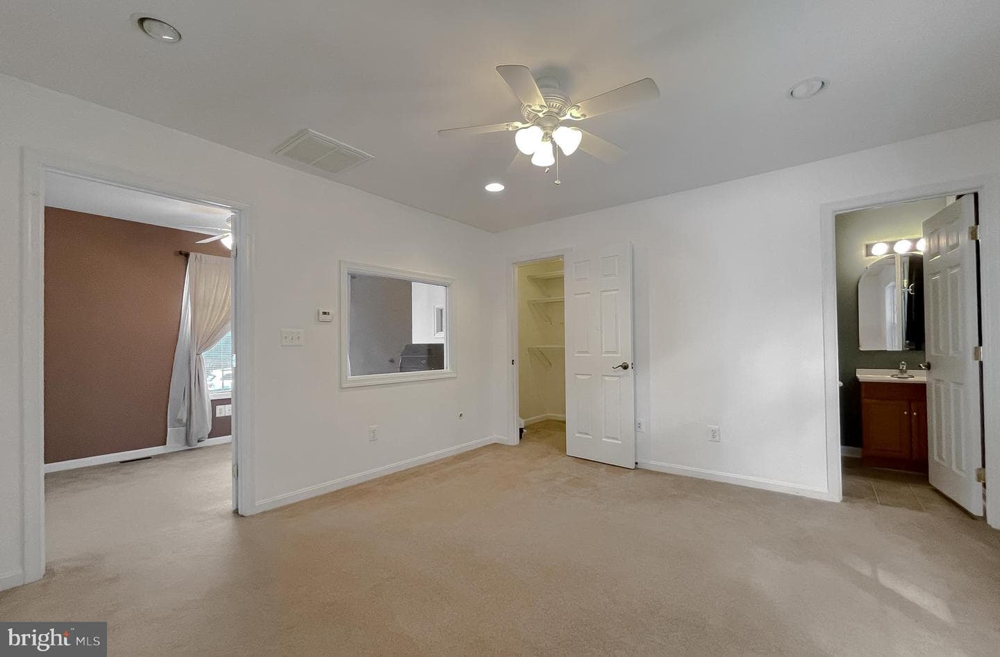 20804 Red Rose Court photo 9