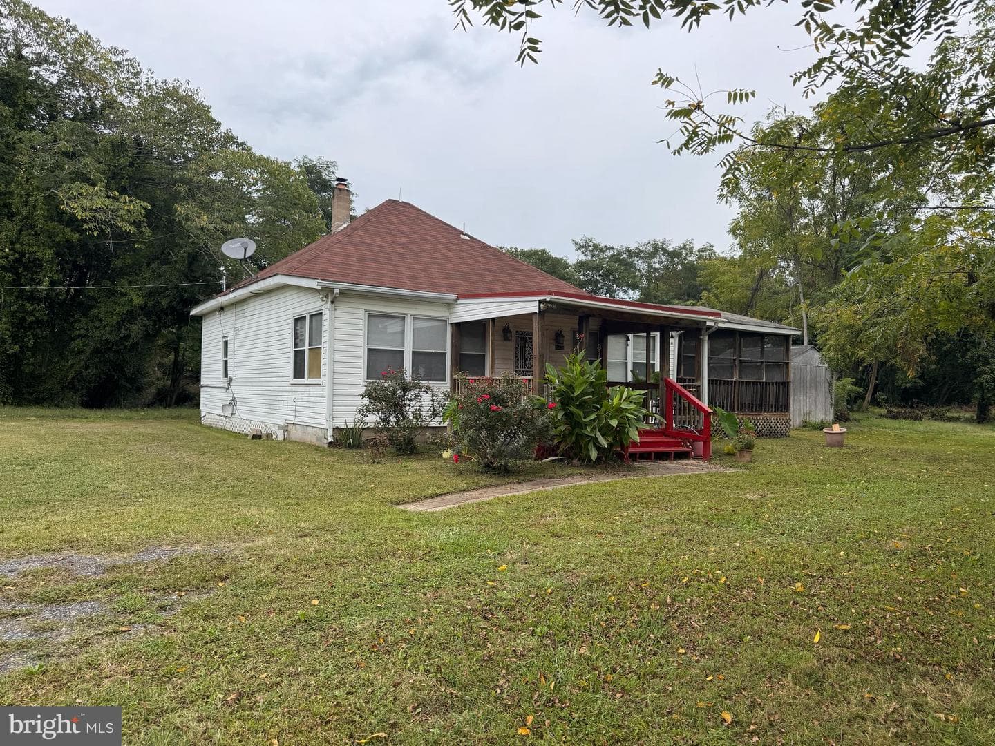 20436 Bowles Road photo 2