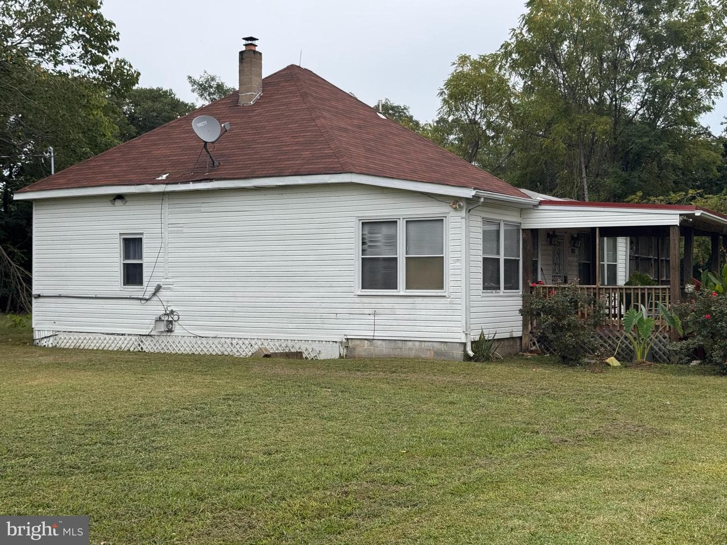 20436 Bowles Road photo 3