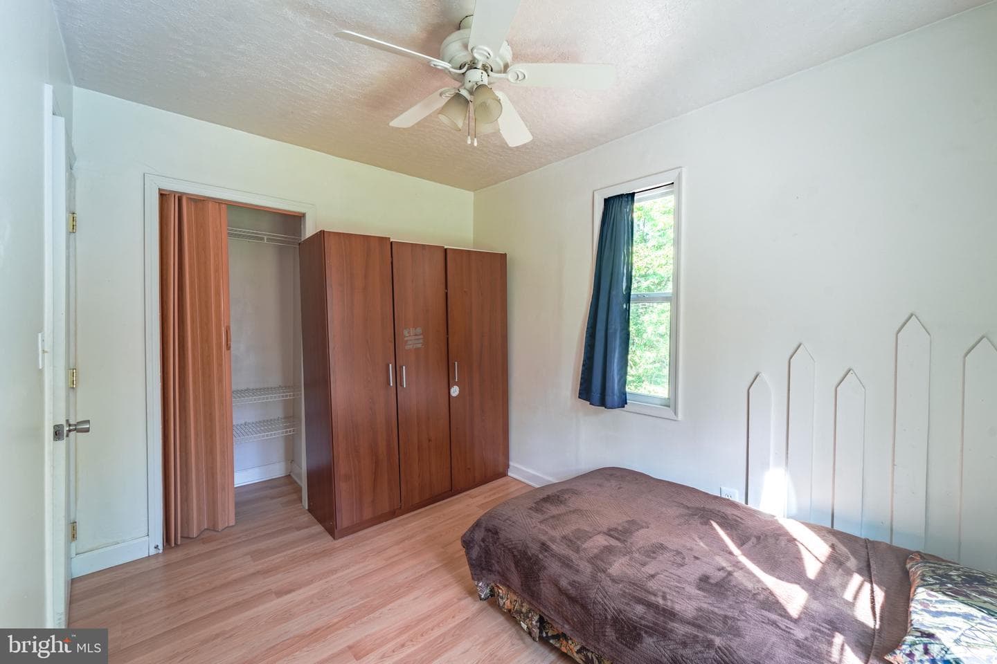 22466 Benswood Road photo 17