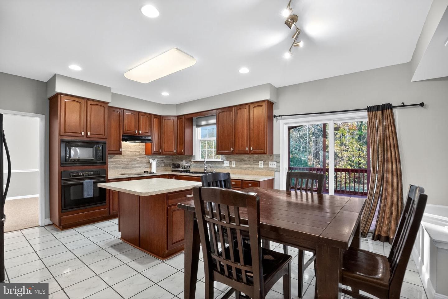 20747 Tenby Drive photo 14