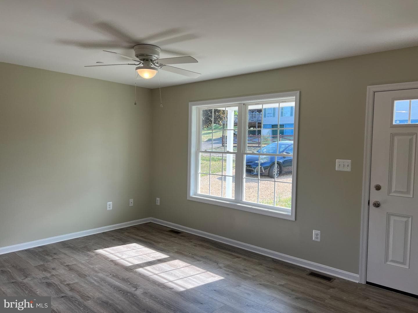 23173 Hilltop Drive photo 16