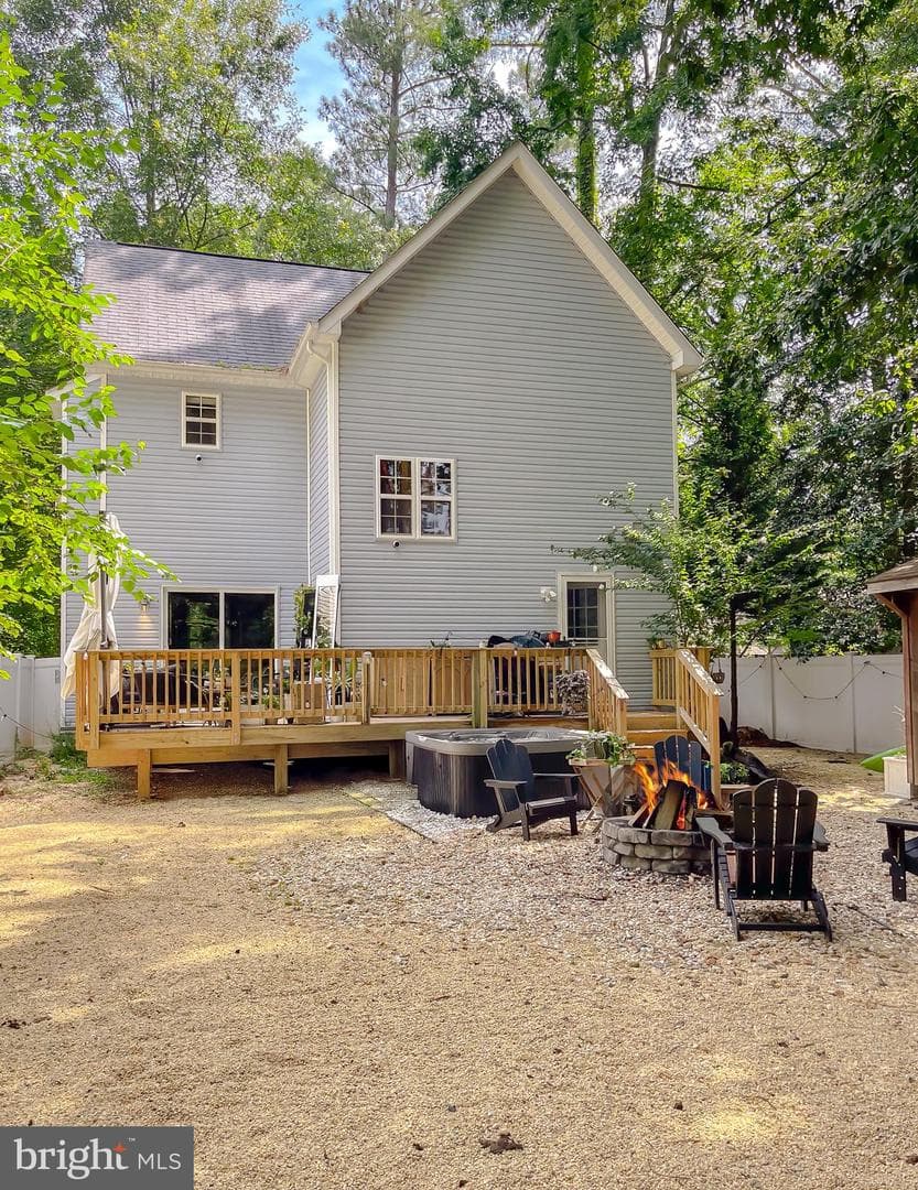 19137 Lake Drive photo 55