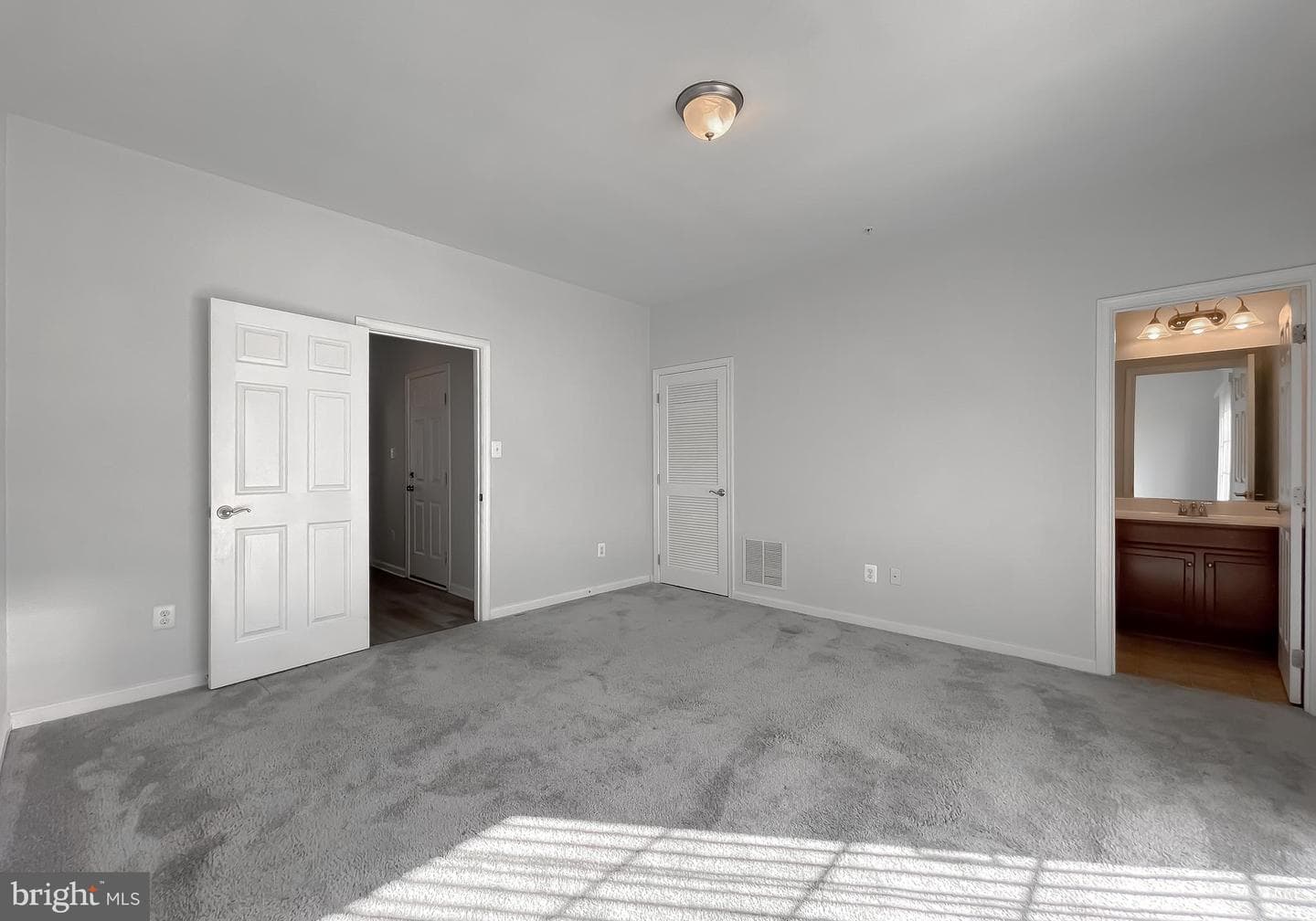 44535 River Otter Drive photo 23