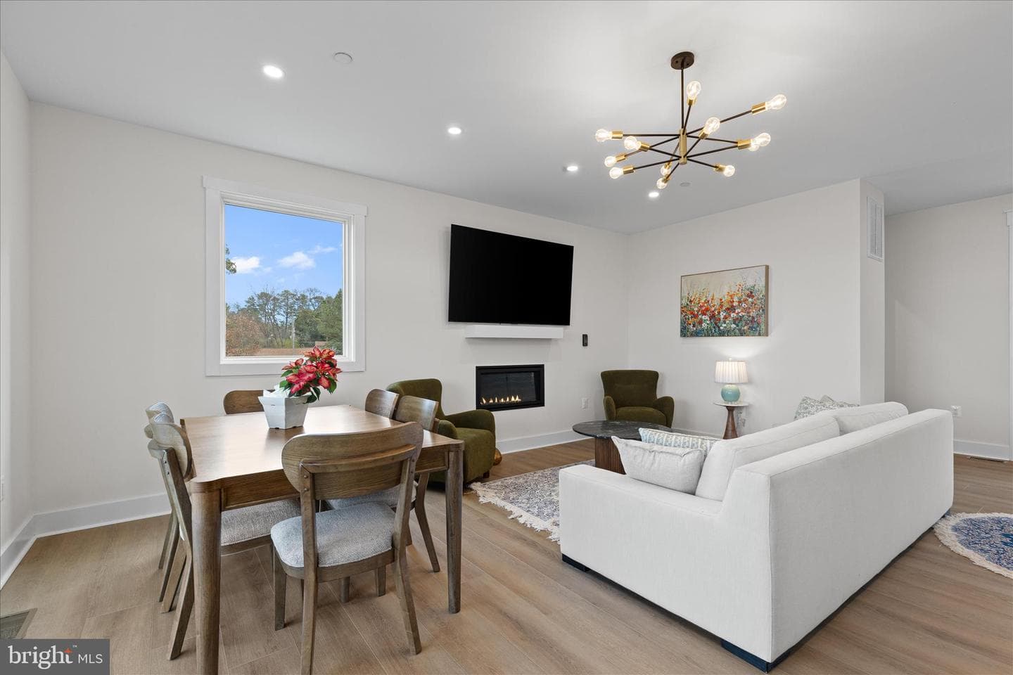16242 Thomas Road photo 19