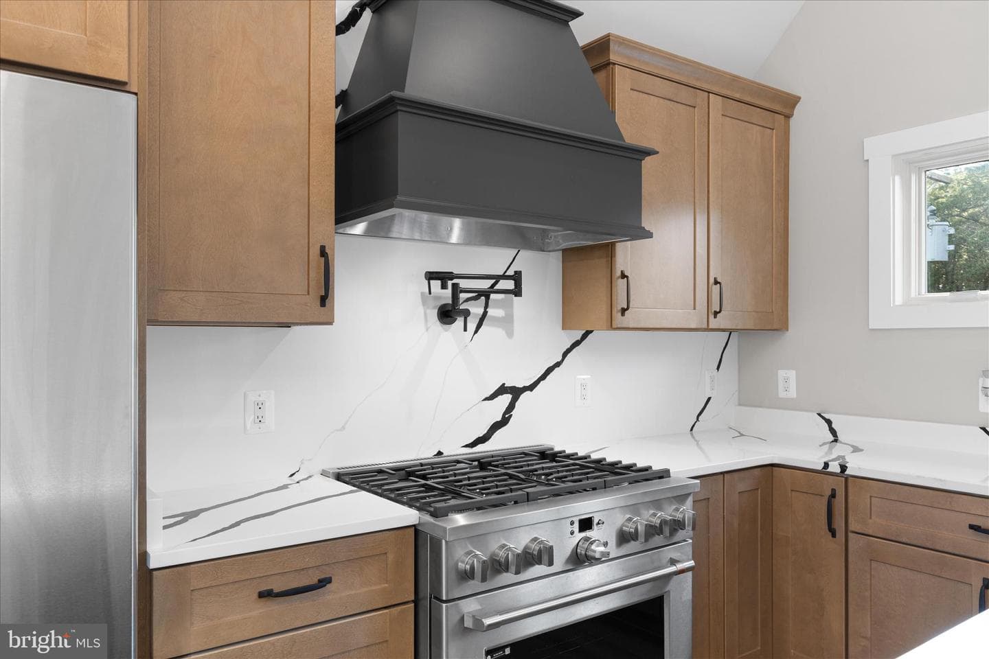 16242 Thomas Road photo 37