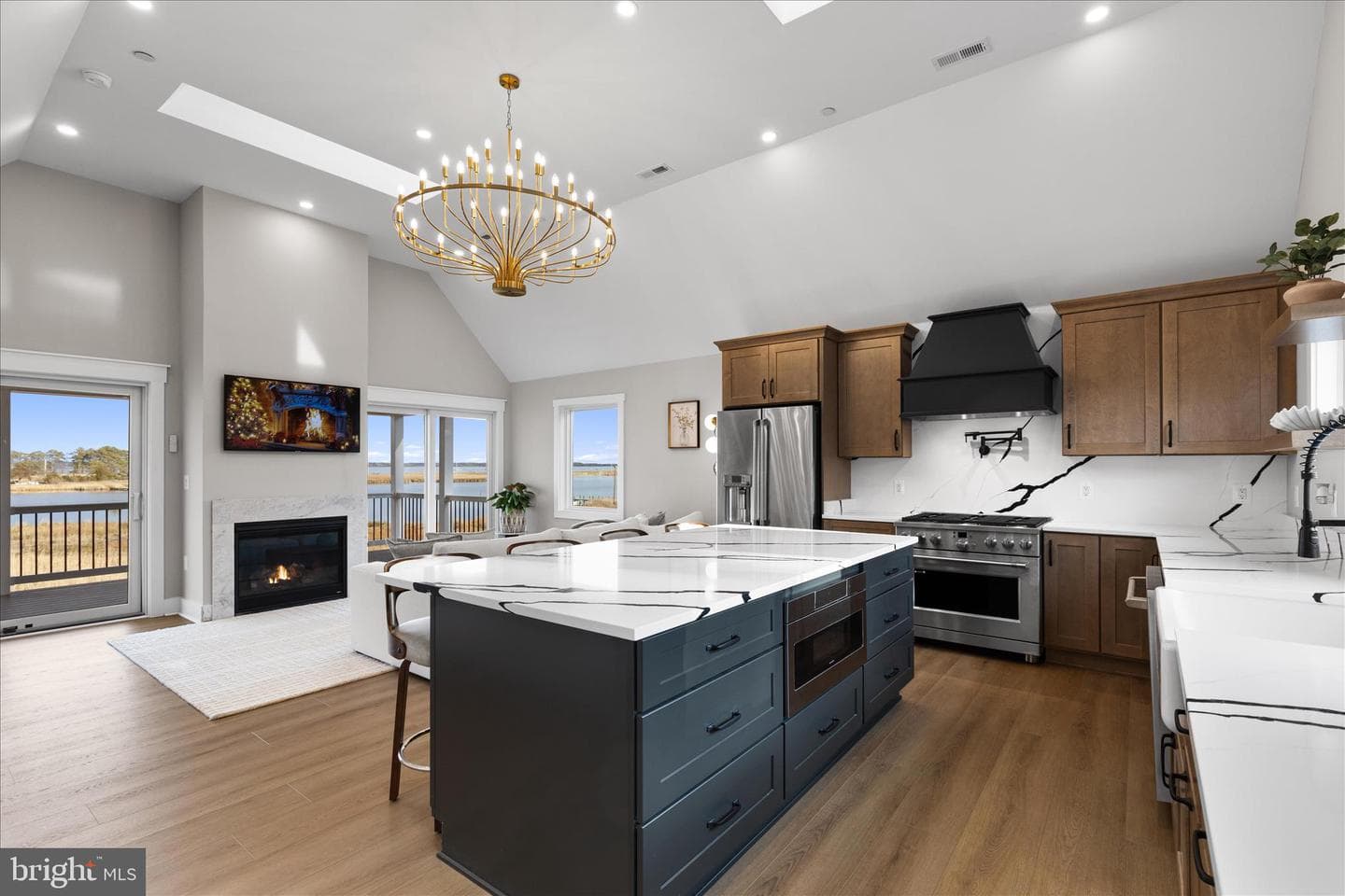 16242 Thomas Road photo 40