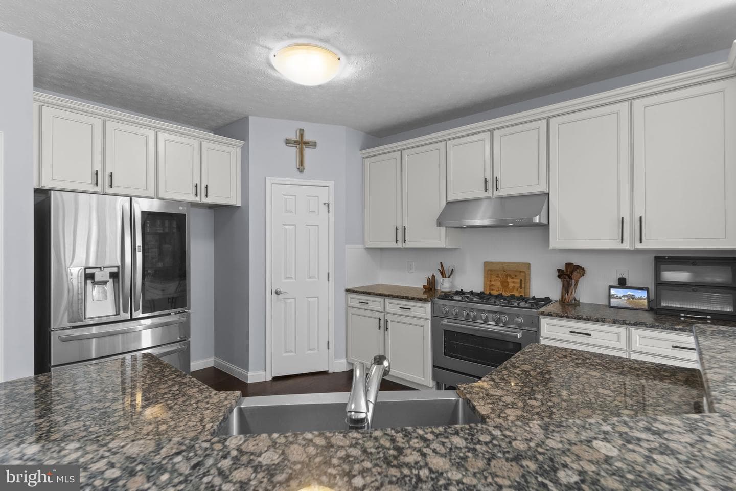 46118 Edgemore Way photo 26