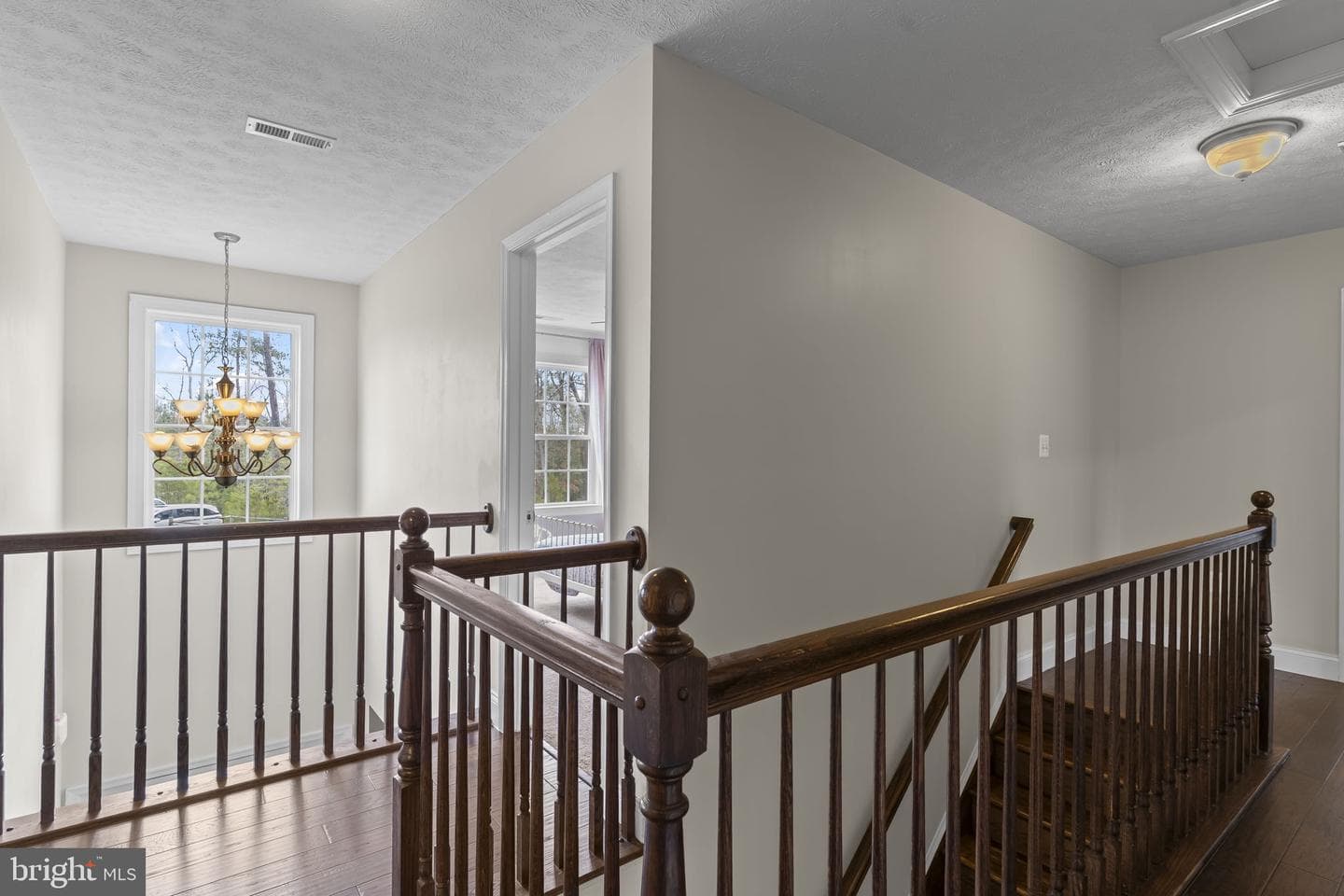 46118 Edgemore Way photo 32