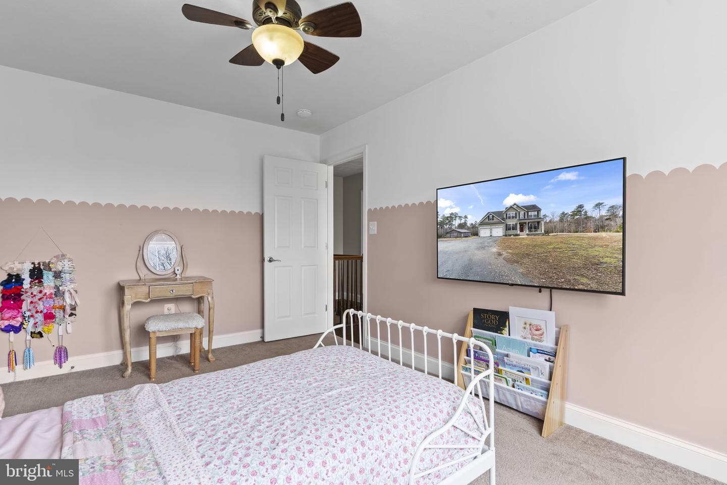 46118 Edgemore Way photo 42