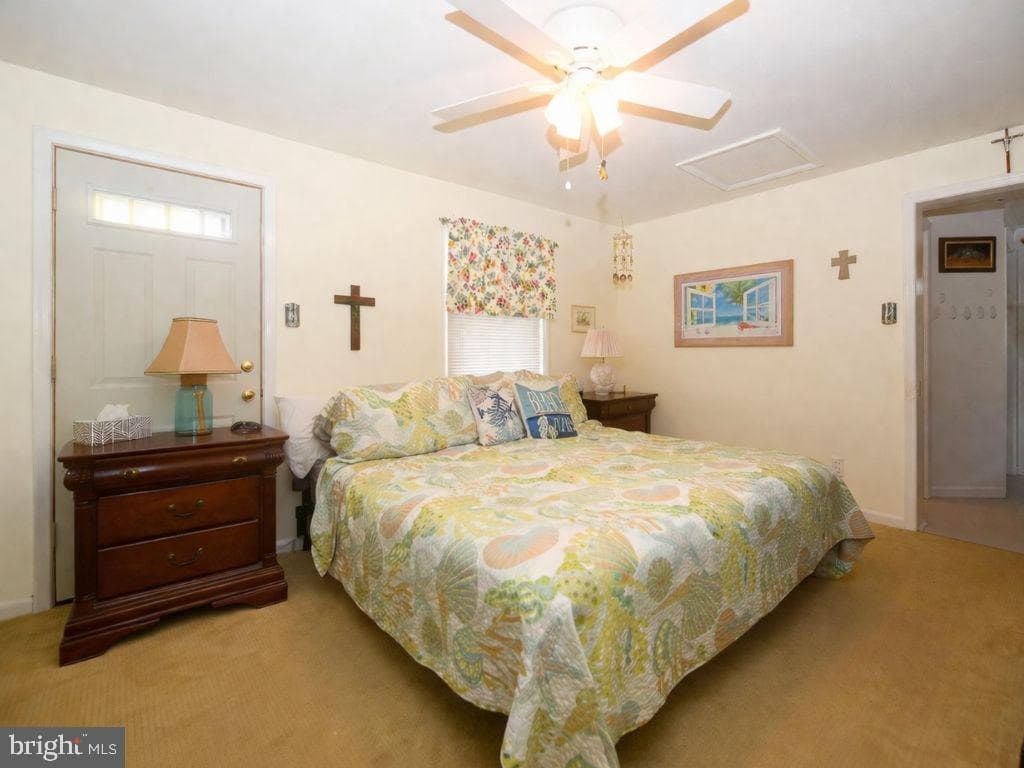 38819 Morris Point Road photo 32