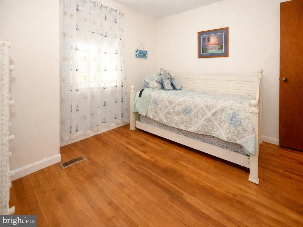 38819 Morris Point Road photo 35