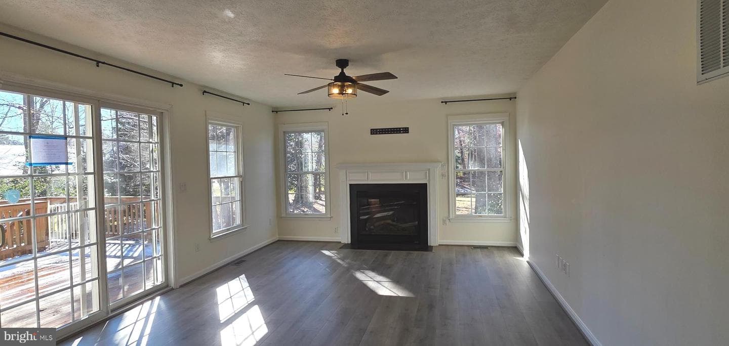 23188 Cherry Hill Court photo 17
