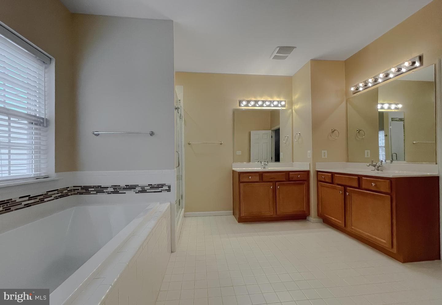 23321 Dianthus Way photo 37