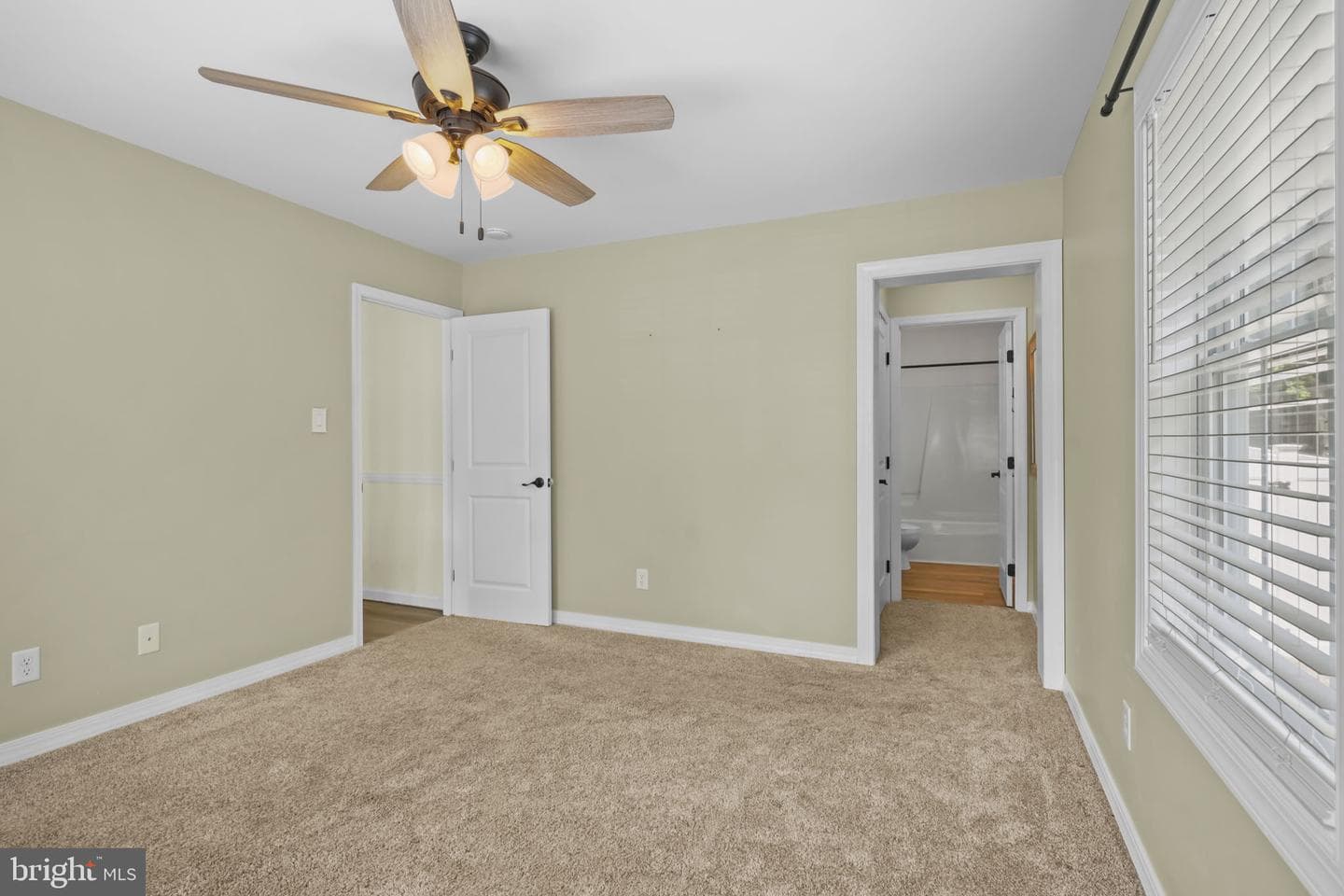 23260 Hilltop Drive photo 26
