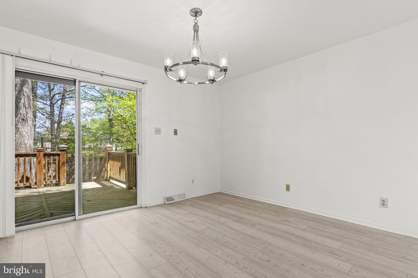 22424 Greenview Court photo 10