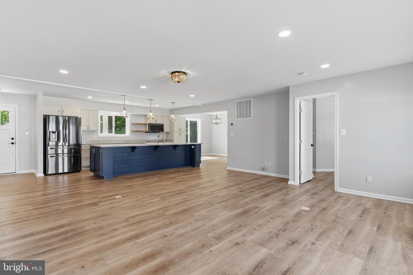 23480 River Hill Court photo 14