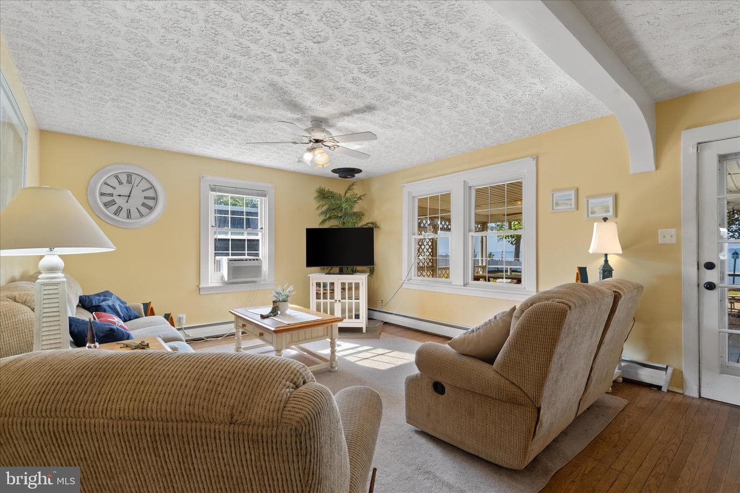 38085 Beach Road photo 11