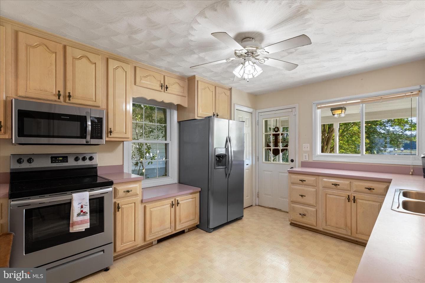 38085 Beach Road photo 7