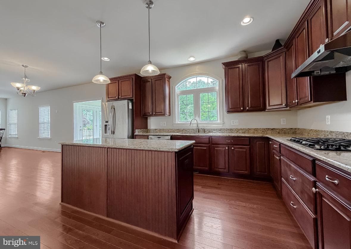 23621 Margrave Drive photo 8