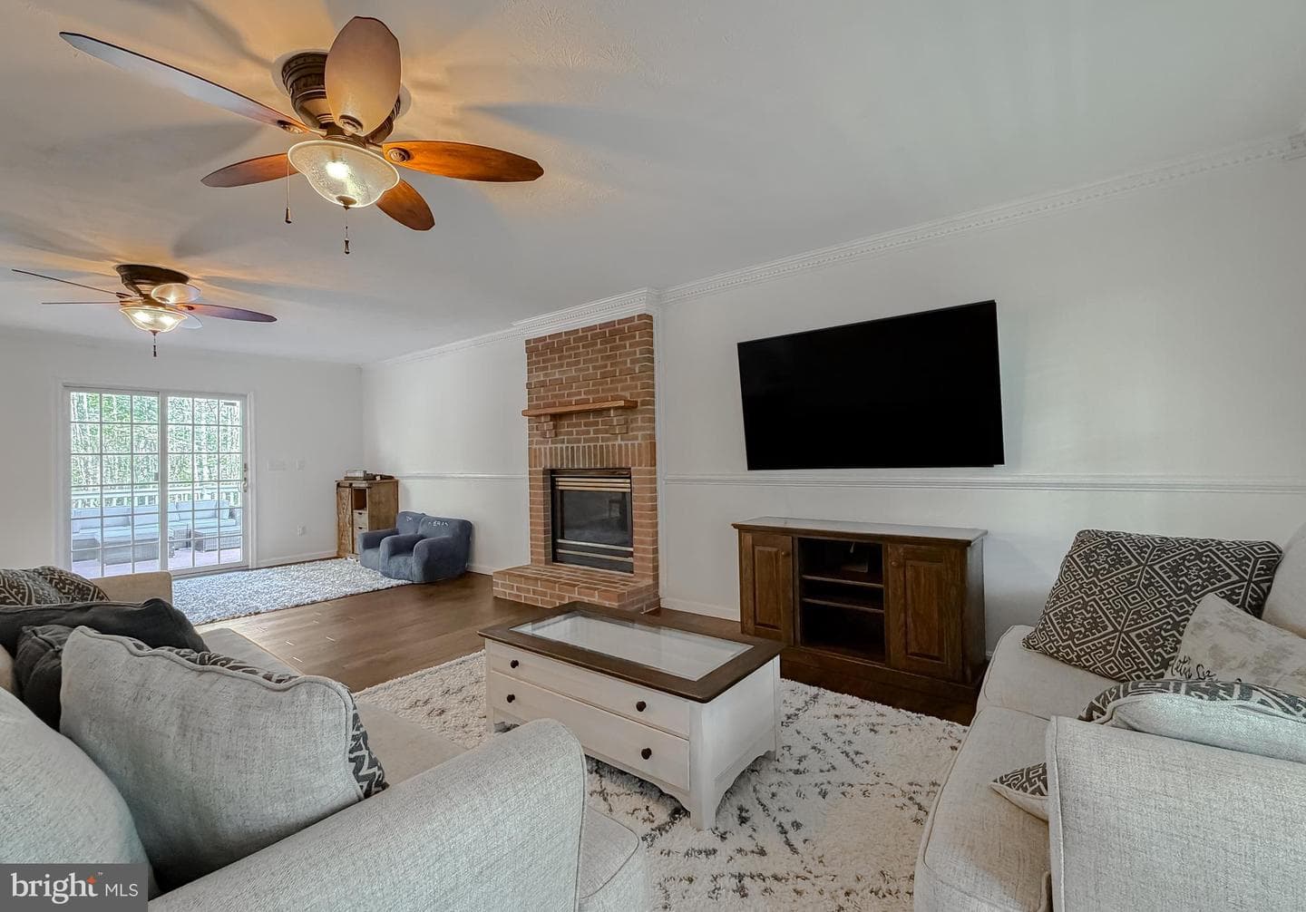 23207 Moakley Street photo 13