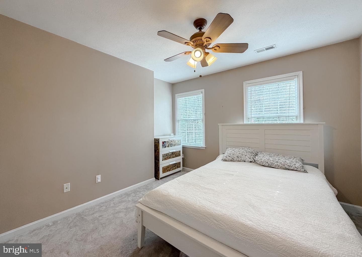 23207 Moakley Street photo 44