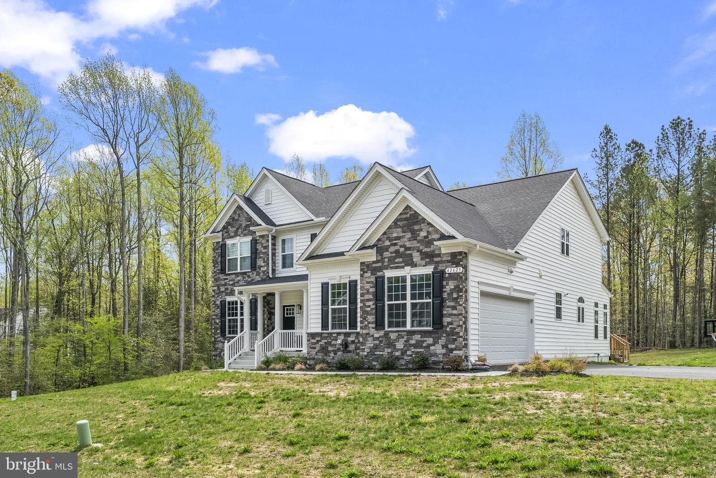 42625 Richly Ln photo 3