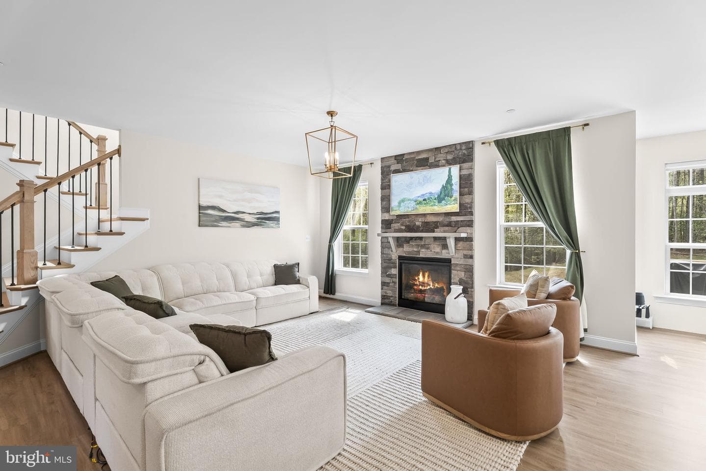 42625 Richly Ln photo 5