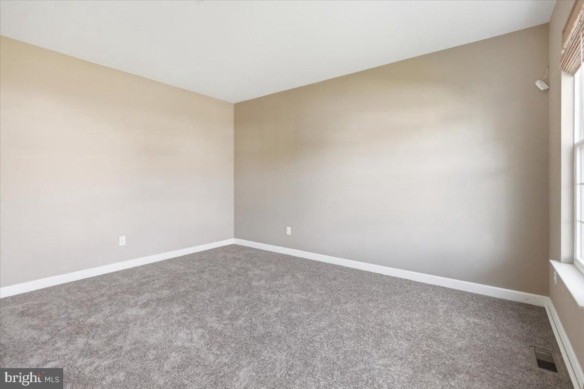 47311 Shady Knoll Place photo 19