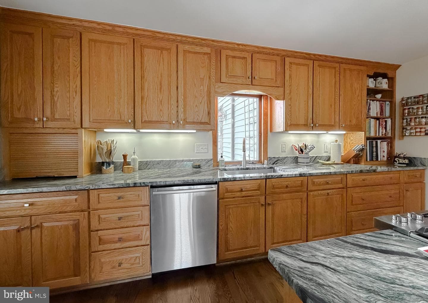 44731 Smiths Nursery Road photo 11
