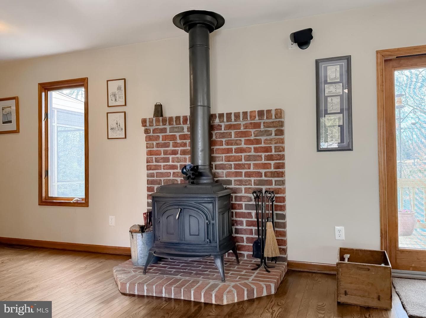 44731 Smiths Nursery Road photo 37