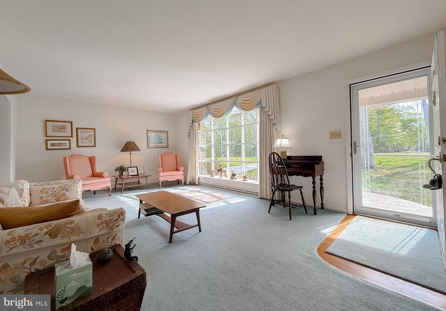22925 Maple Road photo 8
