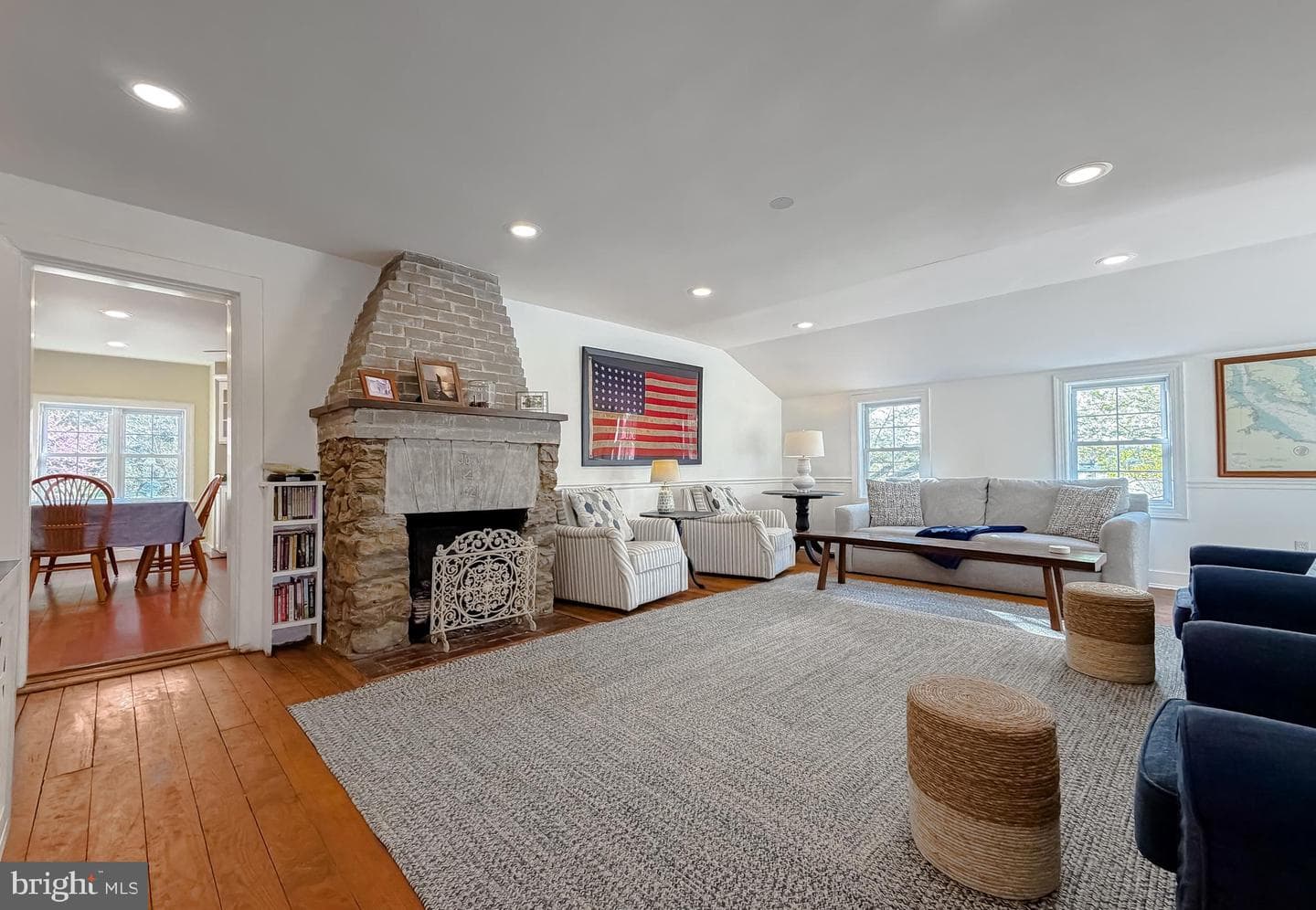 21225 Georges Lane photo 12