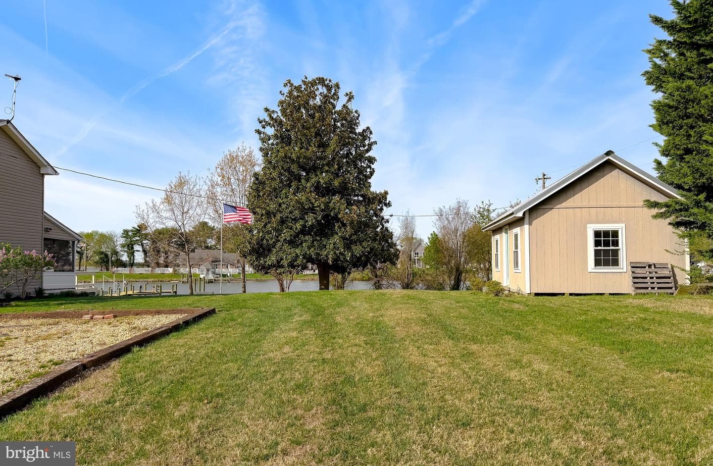 21225 Georges Lane photo 37
