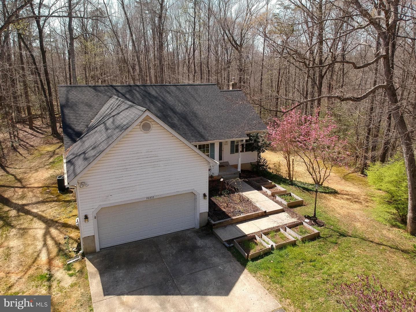 26833 Erin Drive photo 2