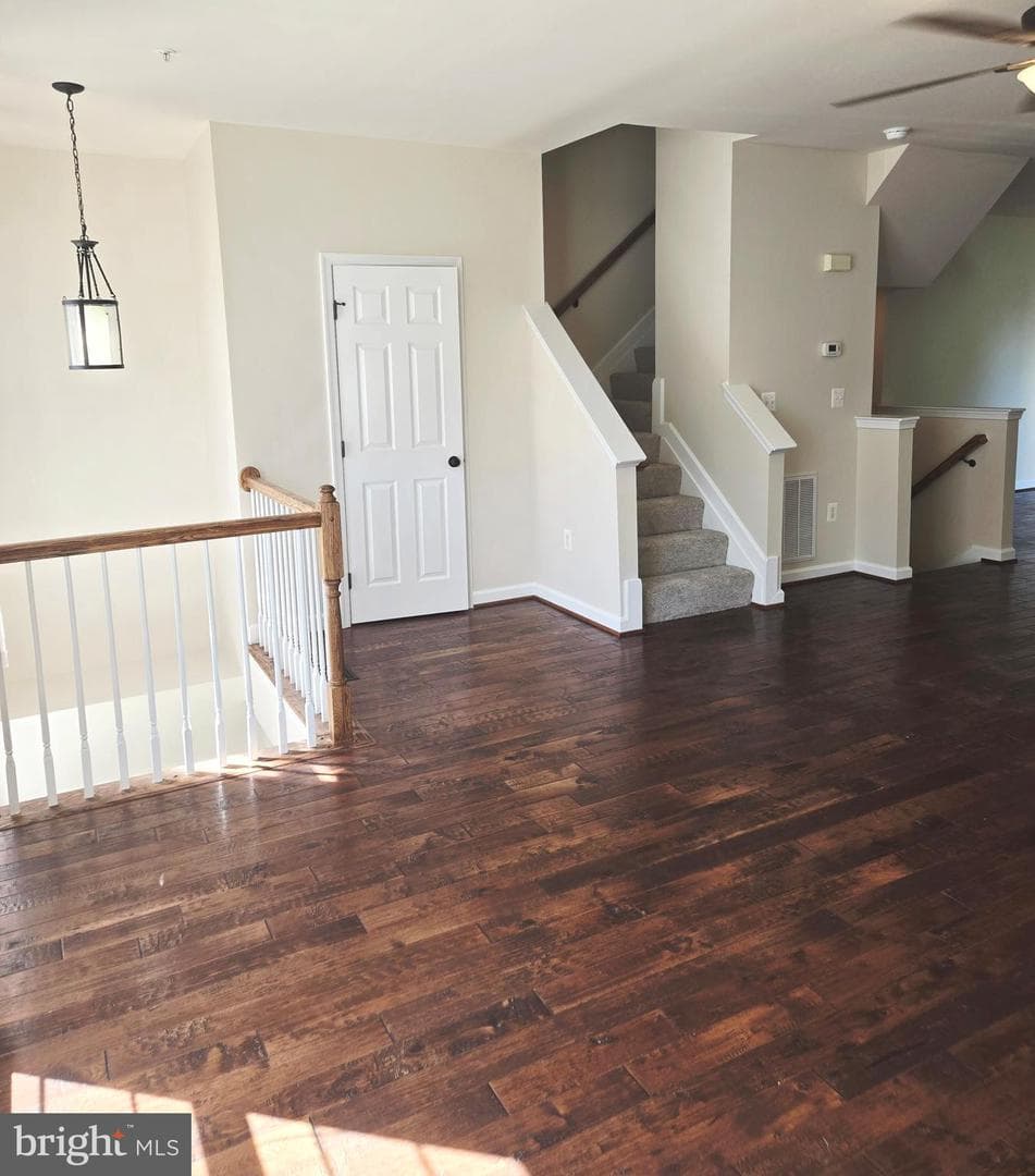 48390 Sunburst Drive photo 5