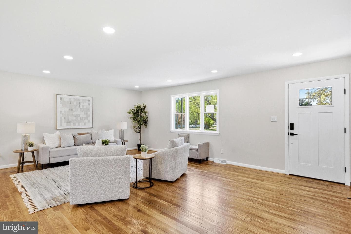 40810 Meadow Drive photo 4