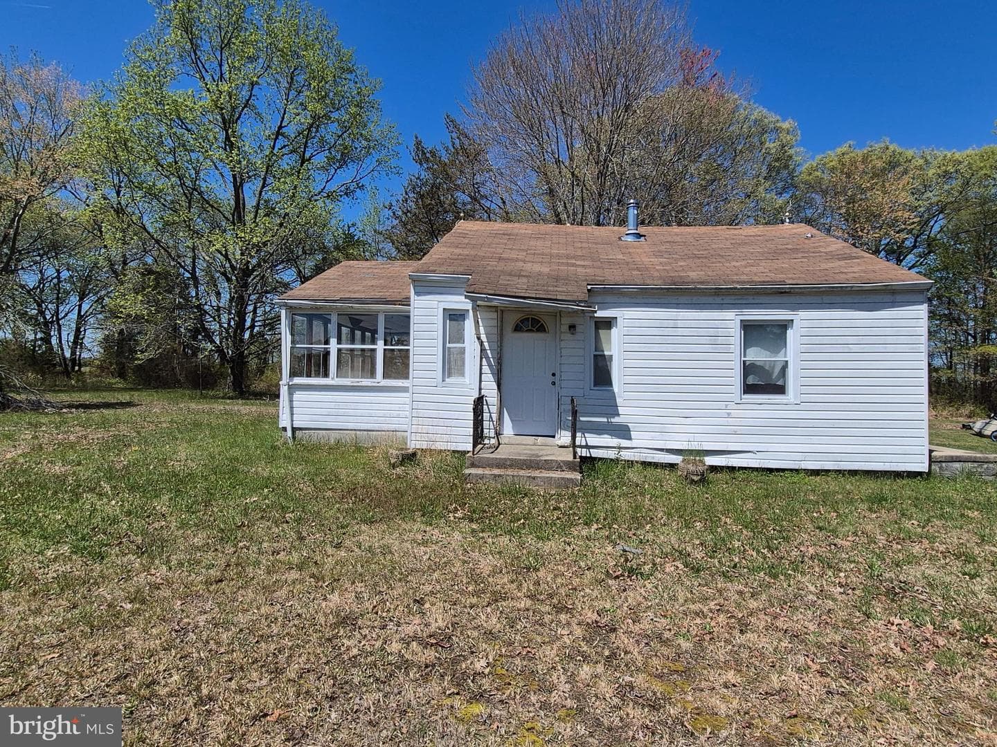 22845 Pleasant Ln photo 2