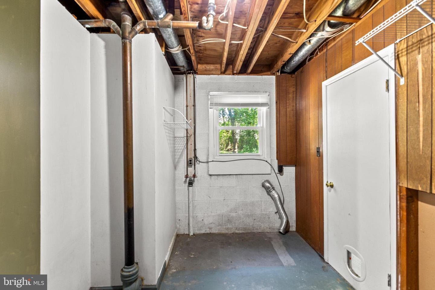 21404 Williams Dr photo 23