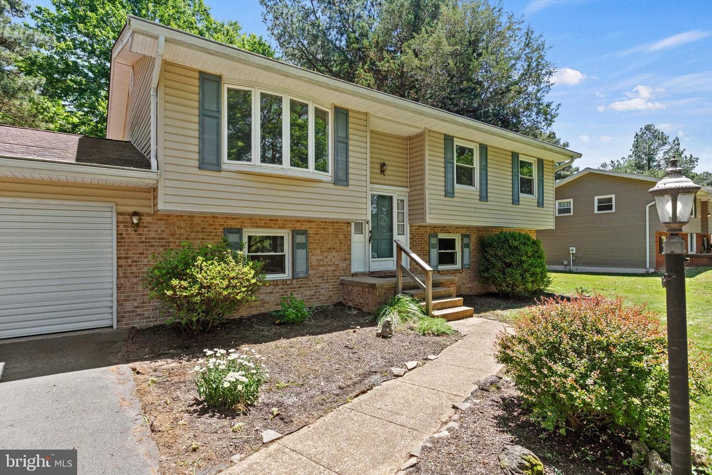 21404 Williams Dr photo 27