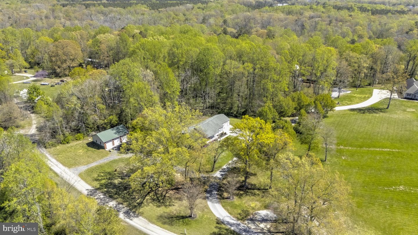 20600 Old Gravel Lane photo 5