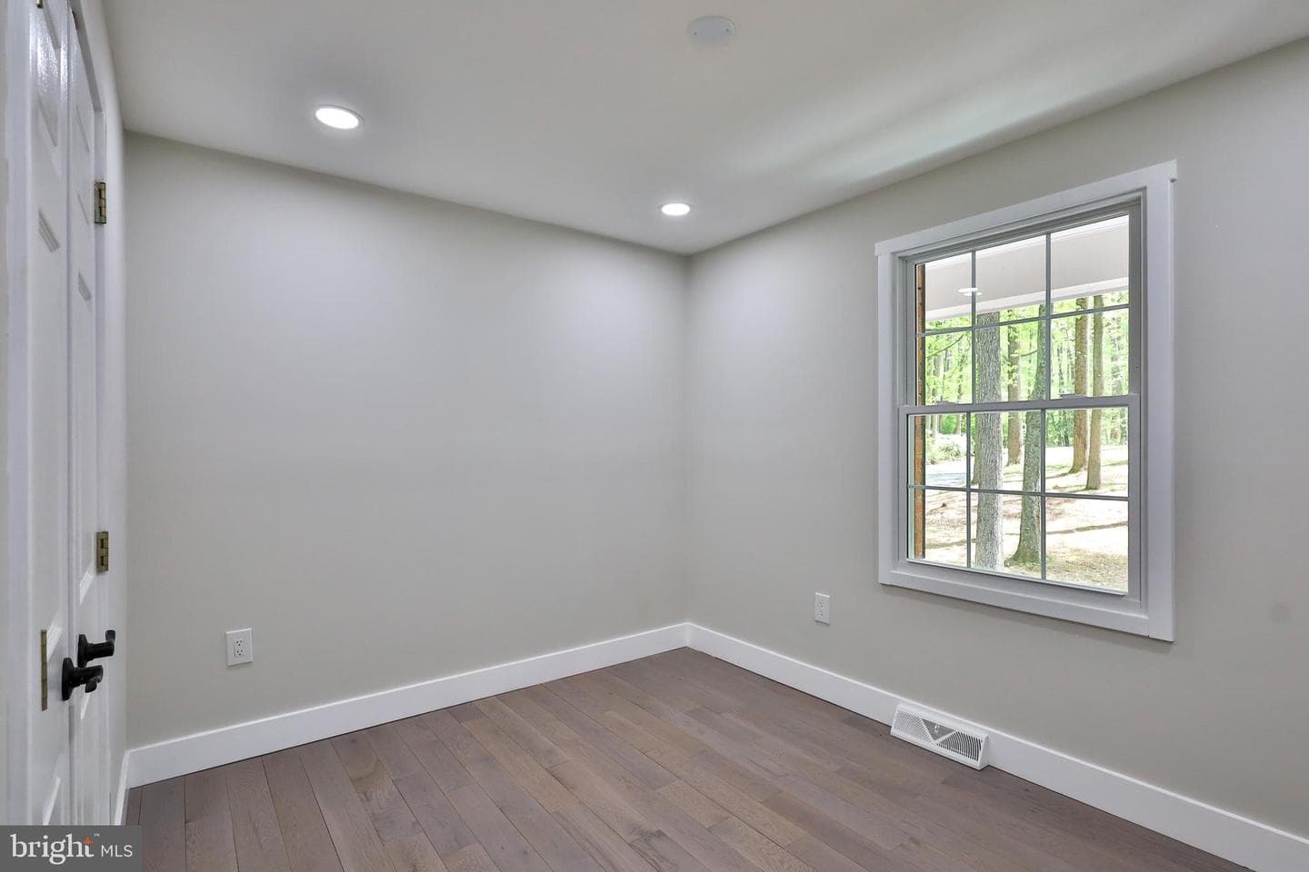 26530 Forest Hall Drive photo 23