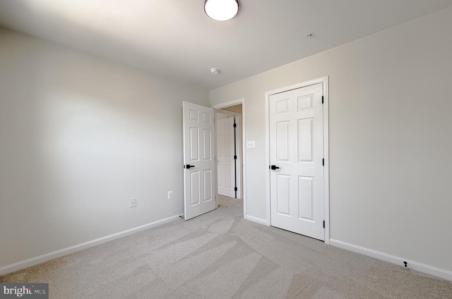 21096 Lizson Court photo 13